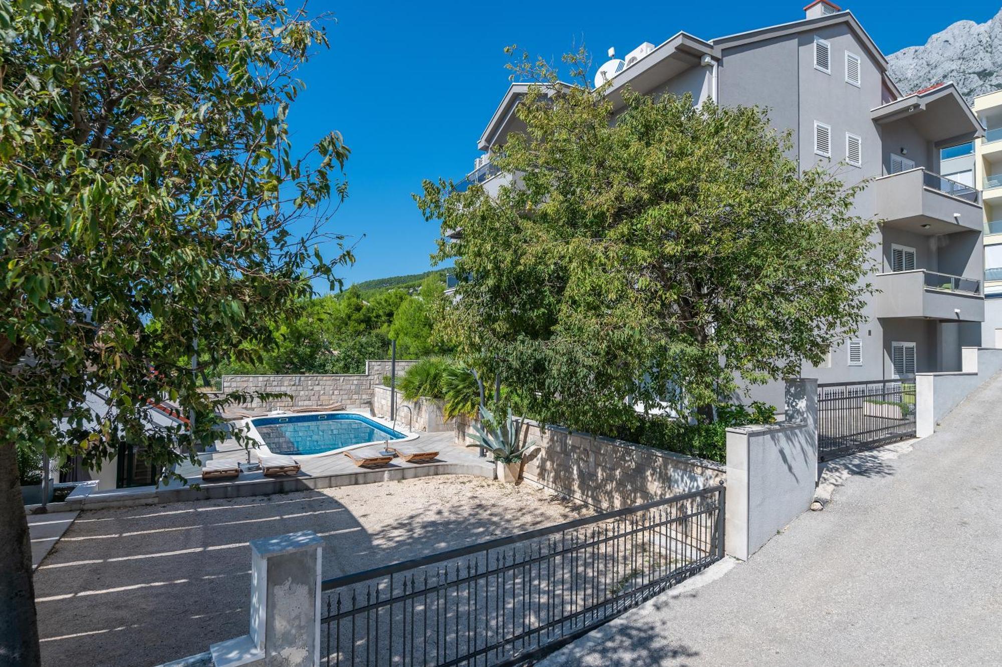 Villa EM Makarska Esterno foto