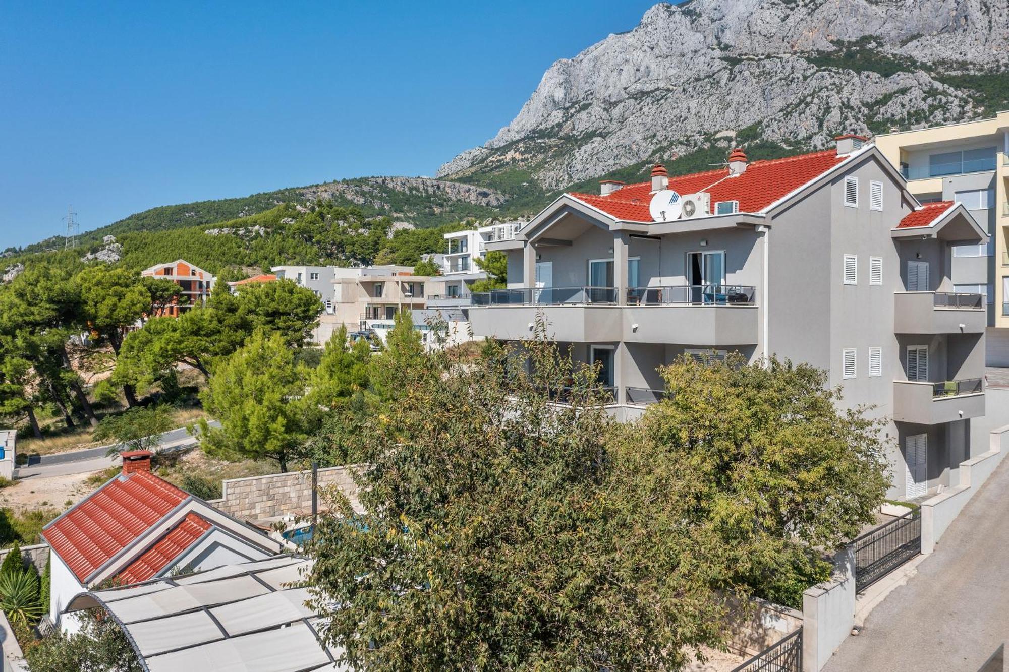 Villa EM Makarska Esterno foto