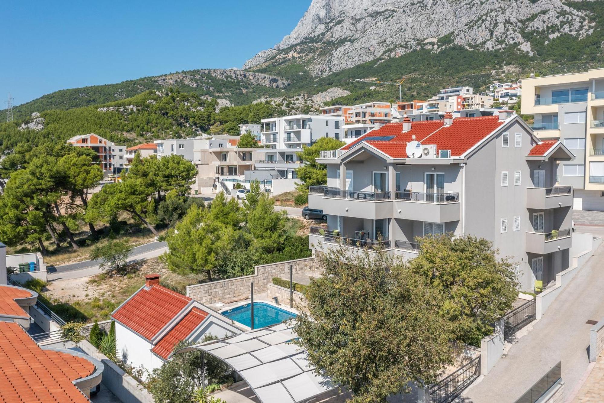 Villa EM Makarska Esterno foto