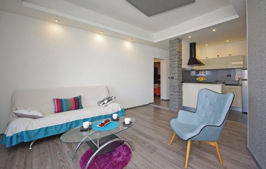Villa EM Makarska Esterno foto